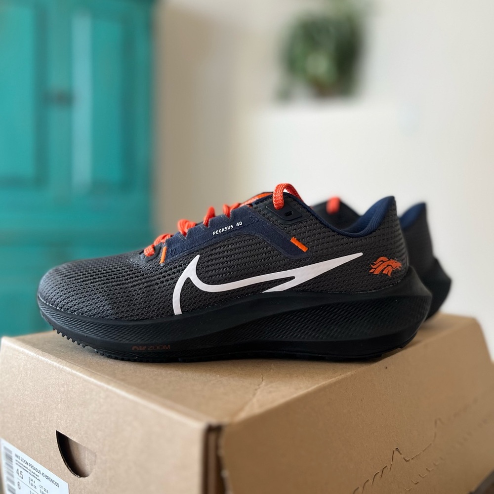 Women’s Brand New Nike Air Zoom Pegasus Denver Broncos Athletic Shoes